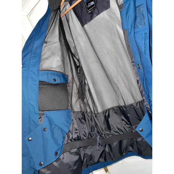 The North Face Blue Hyvent Soft Shell Adventure coat - size Large - Picture 3 of 11